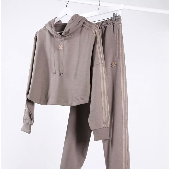 Adidas Neutral Hoodie - Picture 2 of 3